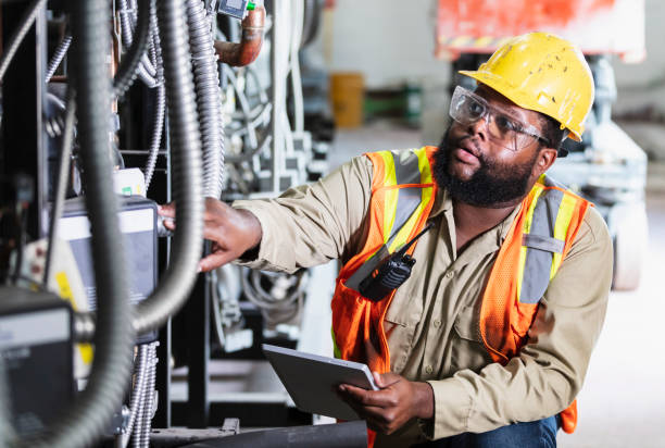 Best Electrical Contractors for Businesses  in Reading, OH